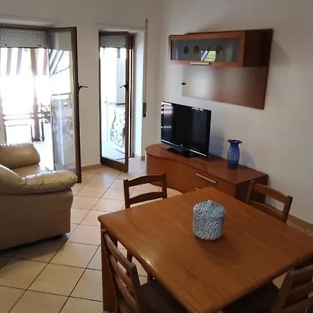 Apartment Mini In A 100 Metri Dal Mare Santa Marinella